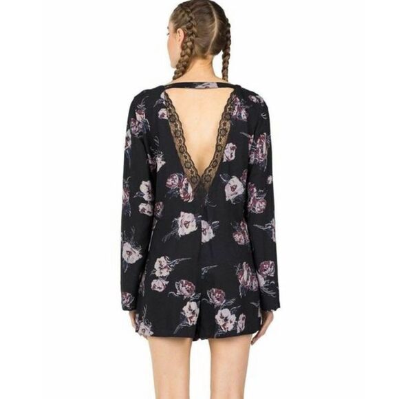 Cleobella Ellie Playsuit Black Floral Women's Open Back Romper - Picture 3 of 16